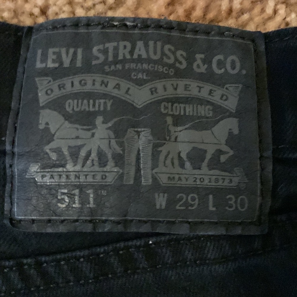 Levi black jeans| W 29  L 30|  Kids - Picture 2 of 3